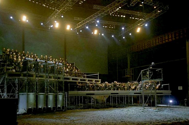 Utwór wykonała Orkiestra
i Chór Filharmonii Krakowskiej pod dyrekcją Tomasza Bugaja.