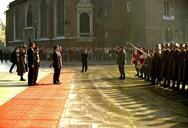 Ceremonia powitalna przed Bazyliką Mariacką.