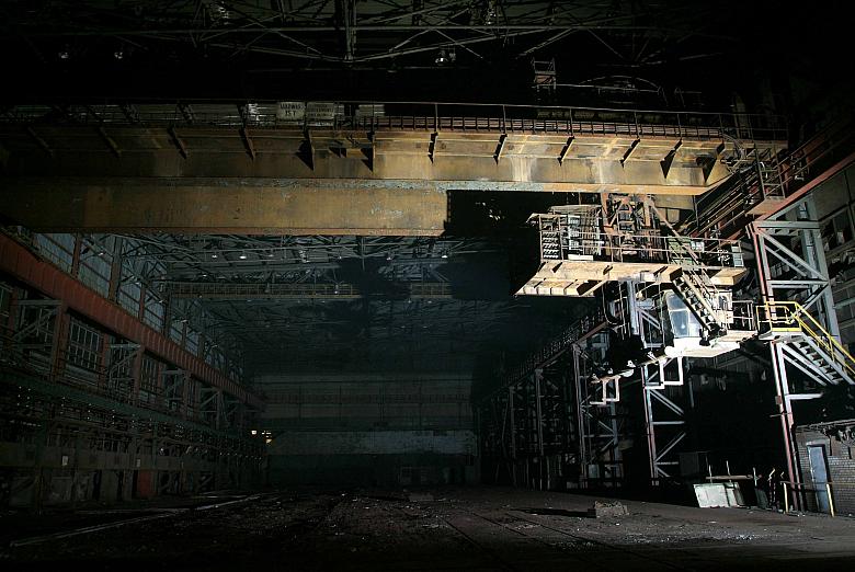 Postindustrialna hala dawnej huty w połączeniu z nowoczesnymi efektami świetlnymi i doskonałą muzyką zapewniły wrażenia nawet dl