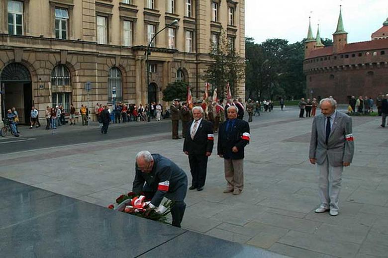 ...przedstawiciele Światowego Związku Żołnierzy Armii Krajowej...