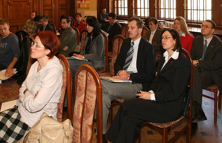 Nowy rejs umożliwia wylot z Krakowa wcześnie rano (05:25) i powrót późnym wieczorem (23:30). 