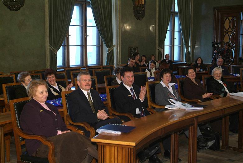 "Przyjaciel Przedszkolaka" 
to Wstęga Honorowa przyznawana tym, którzy 
w sposób szczególny angażują się w wychowani