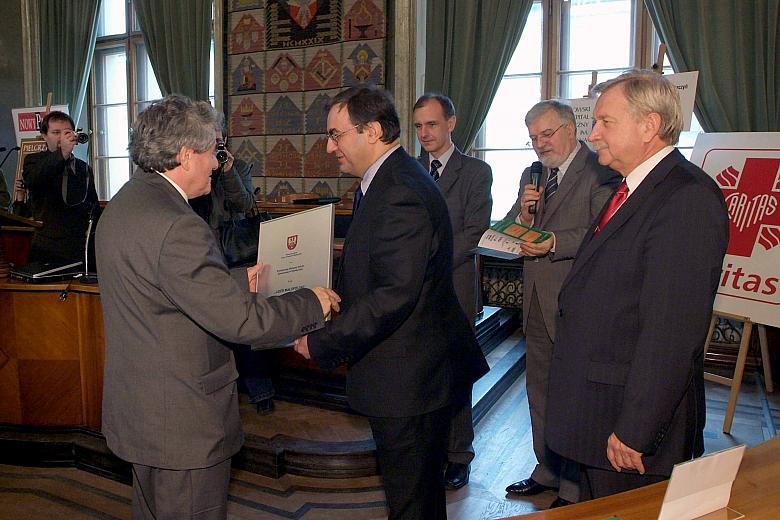 Dyplom za najlepsze przedsięwzięcie 
w Małopolsce - Państwowa Wyższa Szkoła Zawodowa 
w Oświęcimiu.