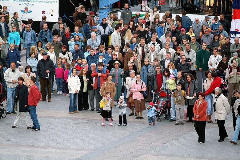 Imprezie towarzyszyły konkursy, zabawy oraz wybory "Super Rodziny".