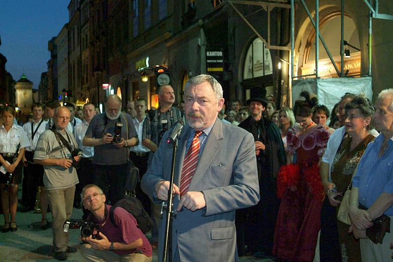 Uroczystego otwarcia ul. Floriańskiej dokonał Jacek Majchrowski, Prezydent Miasta Krakowa.