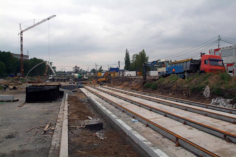 Tory tramwajowe zdają się wprowadzić krakowską komunikację miejską w nowe czasy.