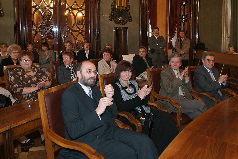 Prezydent pogratulował dyrektorom wysokiego poziomu nauczania oraz umiejętności łączenia pracy pedagogicznej...