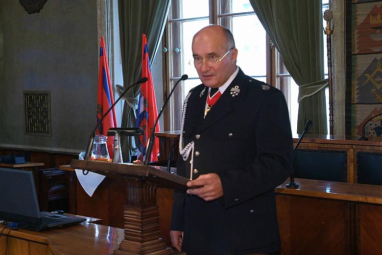 Zjazd otworzył Mieczysław Linca, Prezes Zarządu Oddziału Powiatowego Związku Ochotniczych Straży Pożarnych Rzeczpospolitej Polsk