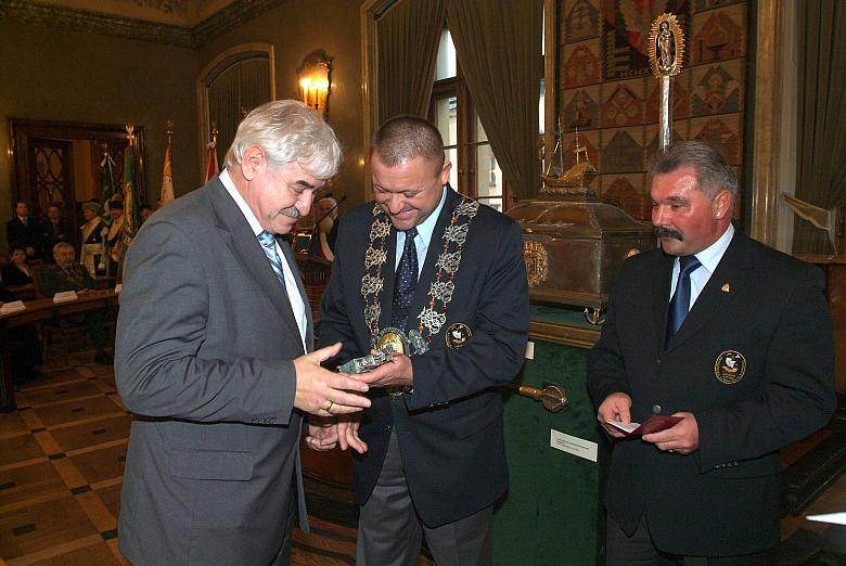 ...Bogumiłowi Tryjańskiemu...