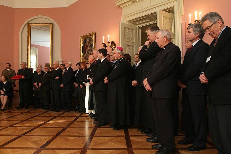 Zaproszeni na uroczystość goście.