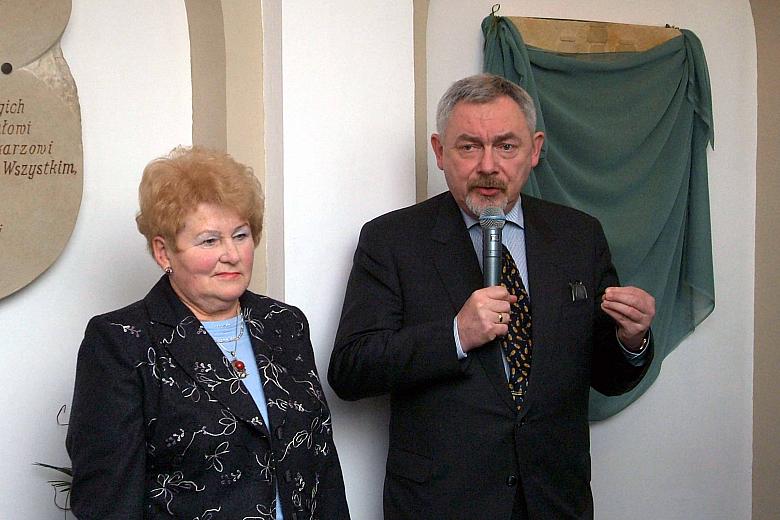 Jacek Majchrowski, Prezydent Miasta Krakowa  wraz z Barbarą Grotkowską-Galatą, Dyrektor Domu Pomocy Społecznej, wzięli udział w 