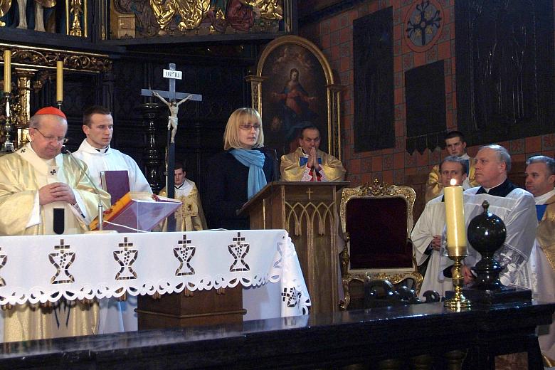 Modlitwę wiernych odczytali przedstawiciele Rady Miasta...