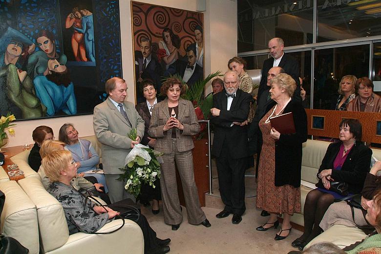 Tegoroczny Międzynarodowy Dzień Teatru krakowski Oddział ZASP-u uczcił w sposób szczególny. Zorganizował pod patronatem Prezyden