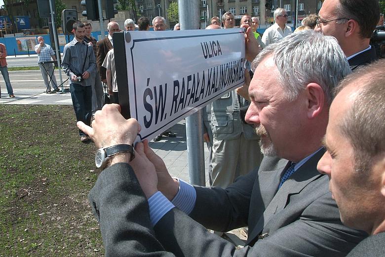 Św. Rafał Kalinowski miał w swoim życiu "kolejowy" epizod, jako inżynier pracował przy budowie linii kolejowej...