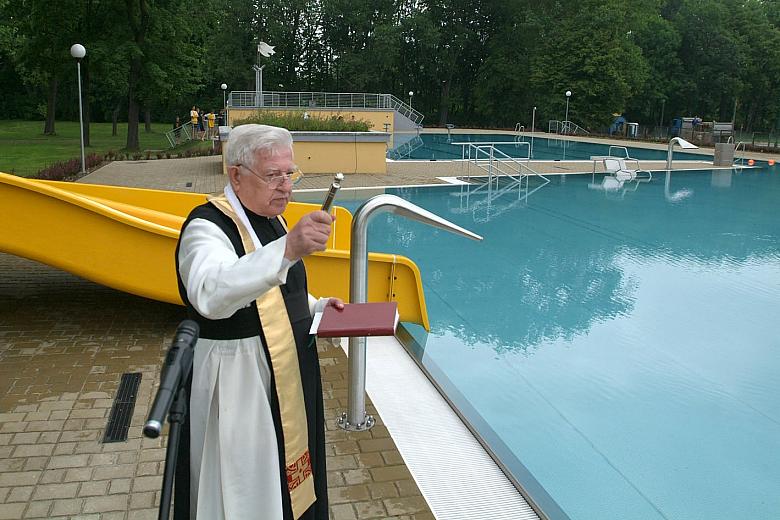 Otwarty i poświęcony obiekt rekreacyjny będzie dobrze służył krakowianom.