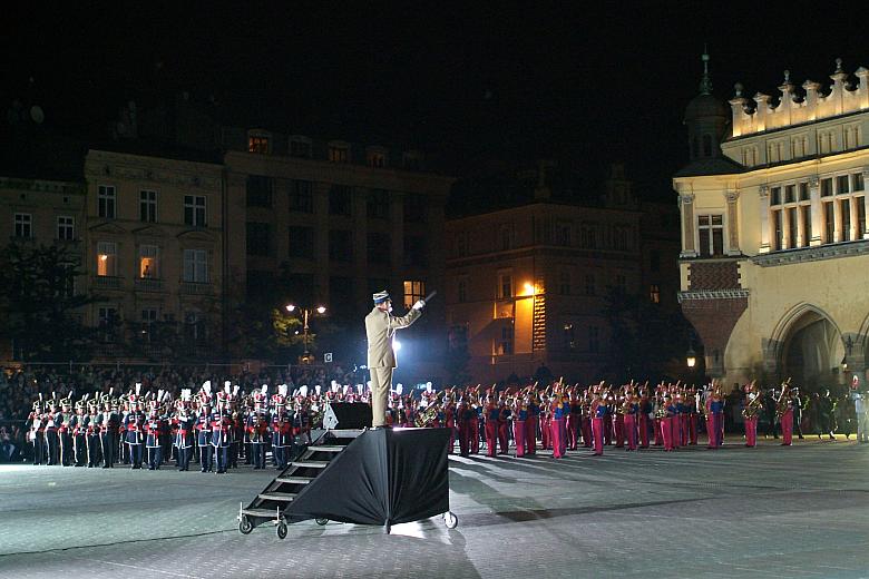 Rozbrzmiewały wówczas melodie na trwałe zapisane w narodowej pamięci.