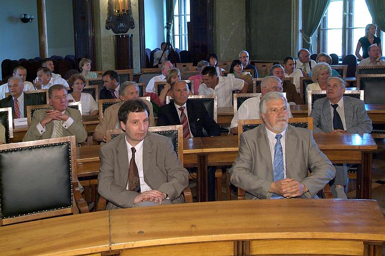 ...licznie przybyłych gości.