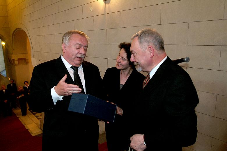 Z Wiednia przybył pan Michael Häupl, Burmistrz i Gubernator Kraju Związkowego.