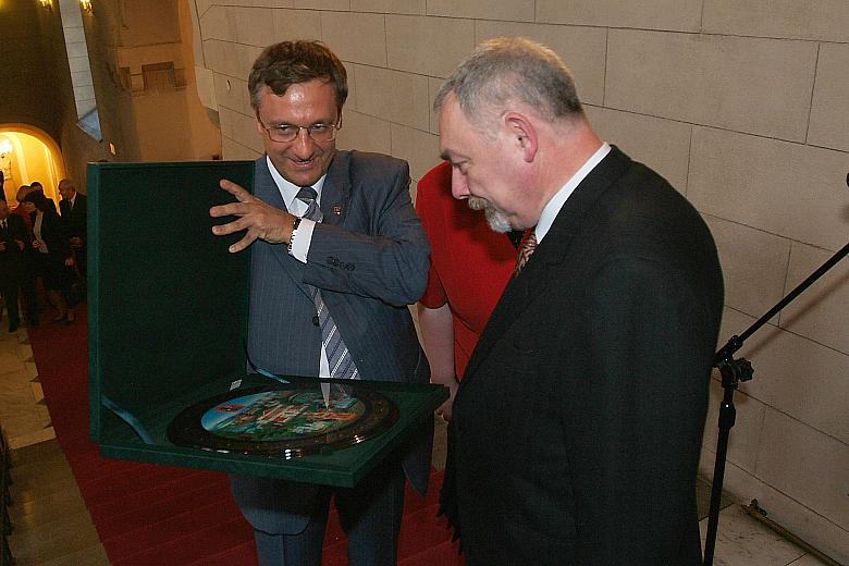 Moskwę reprezentował pan Walerij Winogradow, Zastępca Mera. 