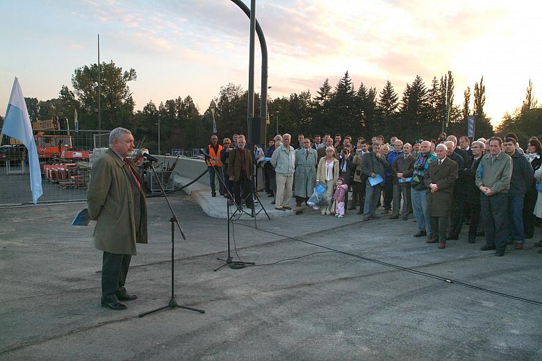 Podczas uroczystości zabrał głos Prezydent Miasta Krakowa Jacek Majchrowski...