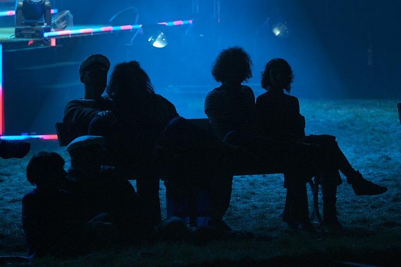 Każdy park ma ławki, lecz ławka w Central Park okazała się naprawdę niezwykła.
