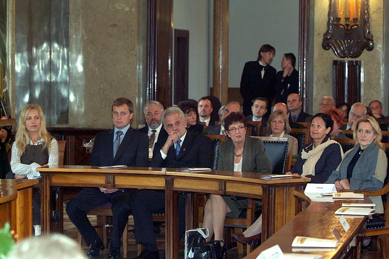 W sesji uczestniczyli krakowscy radni...