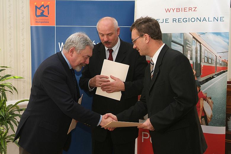 Wprowadzenie zintegrowanego systemu taryfowo-biletowego jest jednym z działań unijnego projektu Caravel/Civitas II, który Kraków