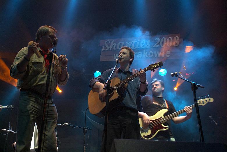 Trudno wymienić wszystkich uczestników tegorocznego krakowskiego Festiwalu Shanties 2008. Tak ich było wielu.