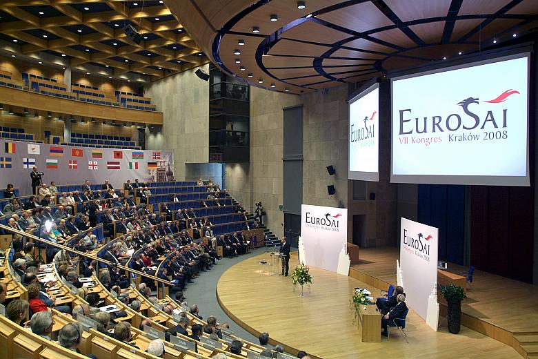 W kongresie wzięło udział około dwustu uczestników z wielu krajów Europy.