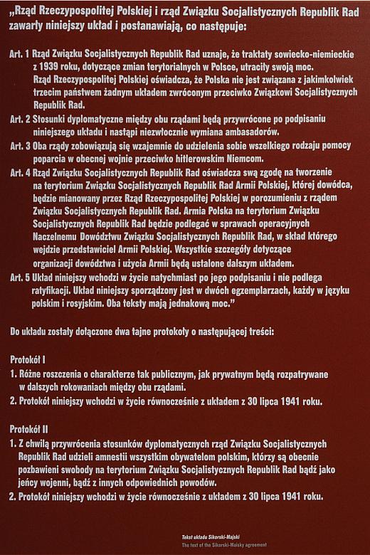 Jednym z nich było podpisanie dokumentów ustalających zasady współpracy suwerennej Polski ze Związkiem Socjalistycznych Republik