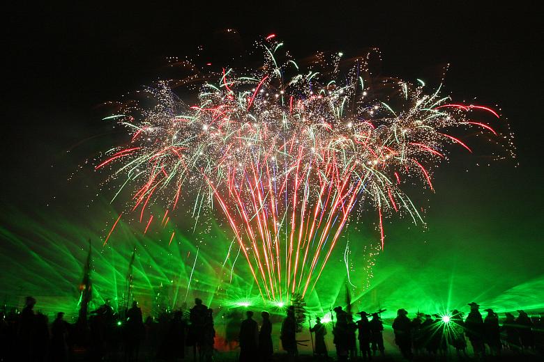 ...podobnie jak chrześcijańscy wojacy.