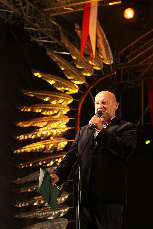 Wydarzenie prowadzili dwaj sławni "krakauerolodzy"; widoczny na zdjęciu redaktor Leszek Mazan oraz jego nieodłączny to