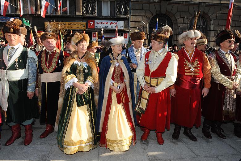 ... którego liczna reprezentacja przybyła na pod pomnik Nieznanego Żołnierza.