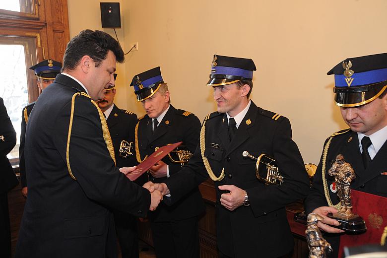 Uroczystość ta  odbyła się w związku z przejściem krakowskich hejnalistów pod nową komendę.