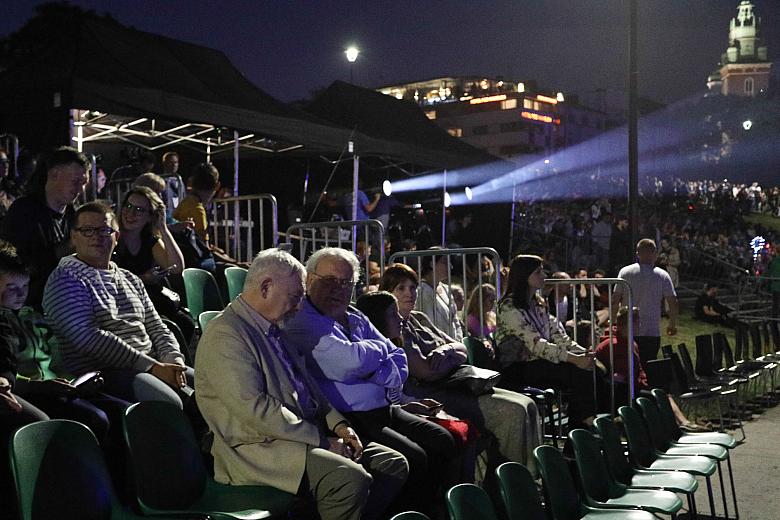 BS KR PL 20180602 IMGL4500