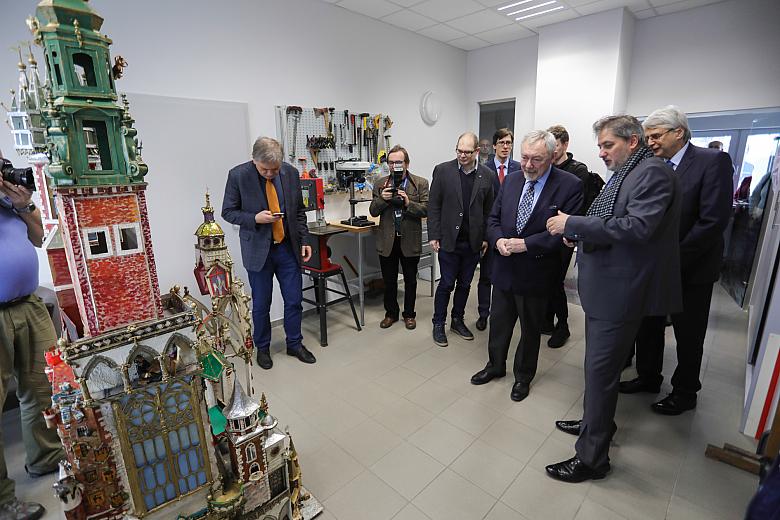 BS KR PL20171205 IMGL4828