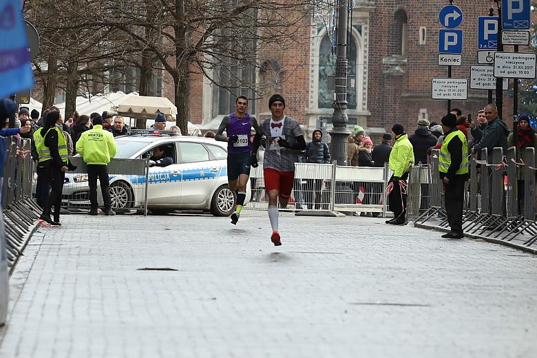 BS KR PL 20171231 IMGL0067