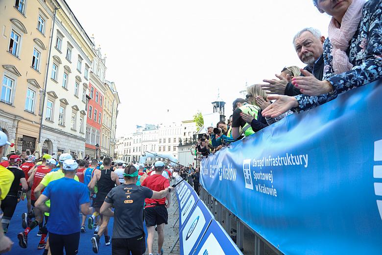 BS KR PL 20180422 IMGL2405