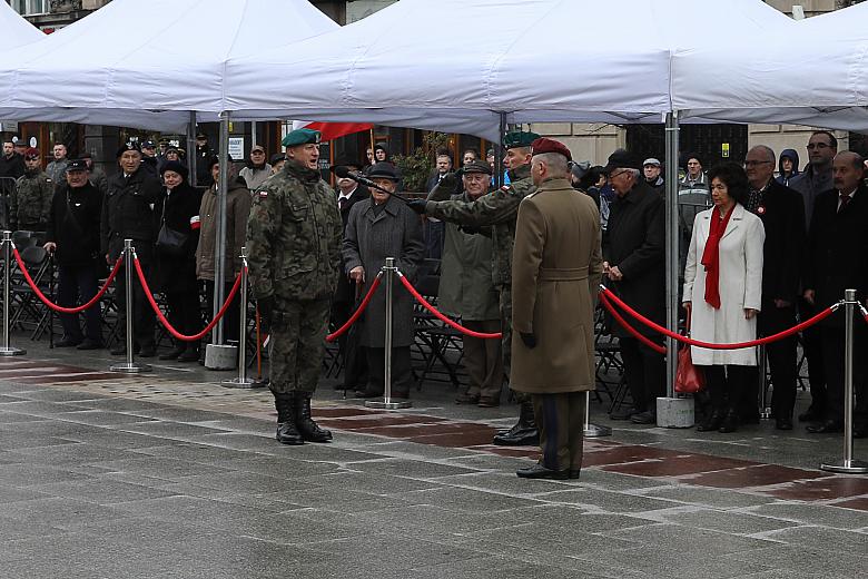 BS KR PL 20171111 033A1626