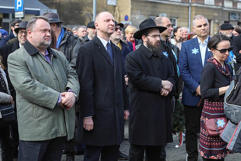 BS KR PL 20180311 19