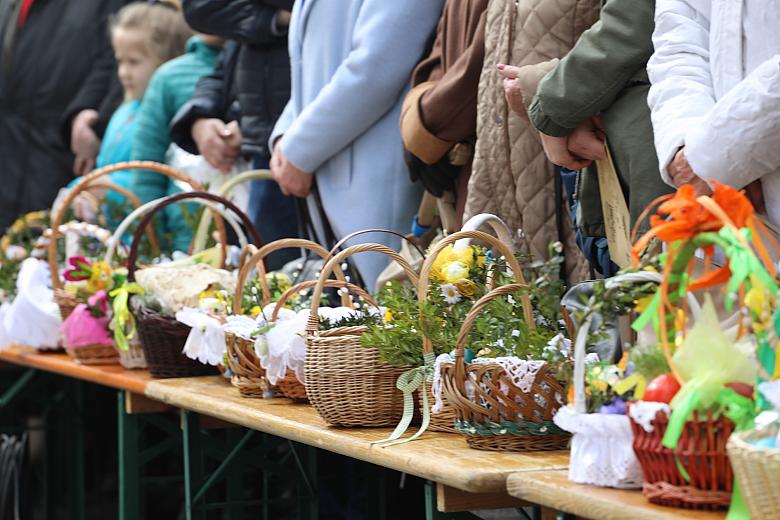 BS KR 20180331 IMGL2950