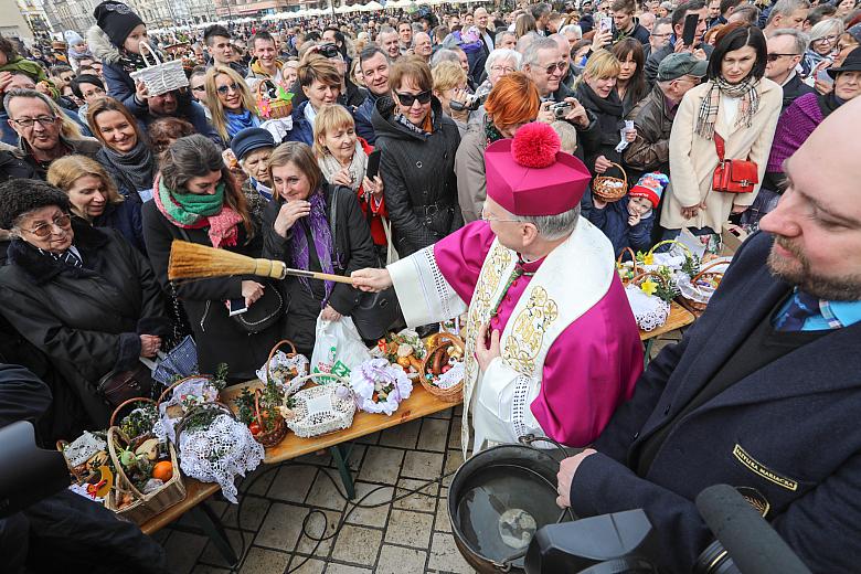 BS KR 20180331 IMGL3155