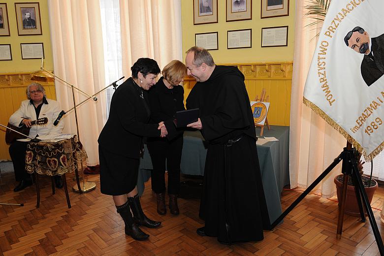 W programie uroczystości znalazły się liczne prelekcje oraz podziękowania i nagrody dla członków Towarzystwa i osób zasłużonych 