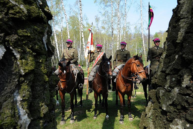 Uroczystość uświetniła Formacja z Toporzyska koło Jordanowa. Obecni byli także przedstawiciele rodzin ofiar zbrodni. 