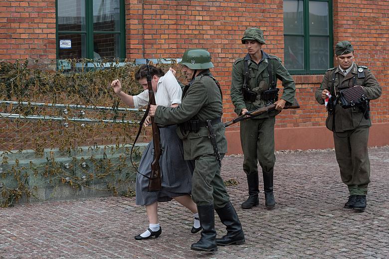 powstanie godzinaW-128