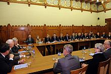 Pierwsze posiedzenie Krakowskiego Forum Naukowo-Gospodarczego