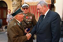 ...Prezydentowi Miasta Krakowa Jackowi Majchrowskiemu...