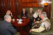 Od prawej: Starszy Bractwa Kurkowego Leszek Gołda, Rektor AGH prof. Ryszard Tadeusiewicz, prof. Bronisław Chromy, prof. Stanisła