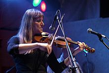 Podczas trwającego cztery dni Festiwalu można było usłyszeć 
30 zespołów i ponad 
150 wykonawców z Polski, Francji, Wielkiej B