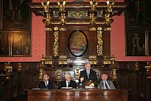 Obrady rozpoczął Przewodniczący SKOZK 
prof. Franciszek Ziejka.